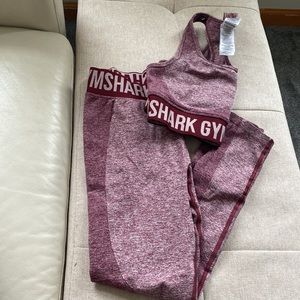 Gymshark sports bra and leggings combo both size medium, gently used